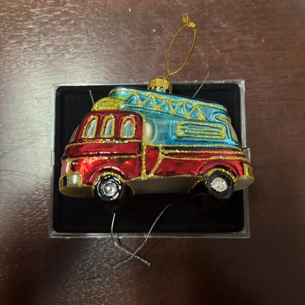 BLOWN GLASS RV~CAMPER~MOTORHOME~CHRISTMAS TREE ORNAMENT~CAMPING~TRAVEL~NWT